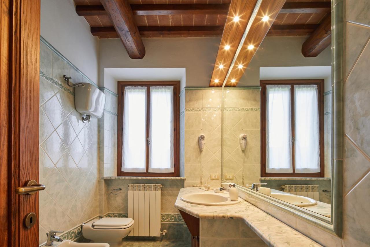 Relais La Cerreta Villa กัสติลโยเน เดล ลาโก ภายนอก รูปภาพ