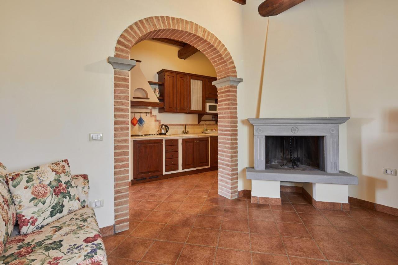 Relais La Cerreta Villa กัสติลโยเน เดล ลาโก ภายนอก รูปภาพ