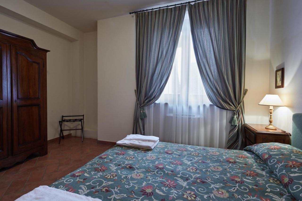 Relais La Cerreta Villa กัสติลโยเน เดล ลาโก ภายนอก รูปภาพ