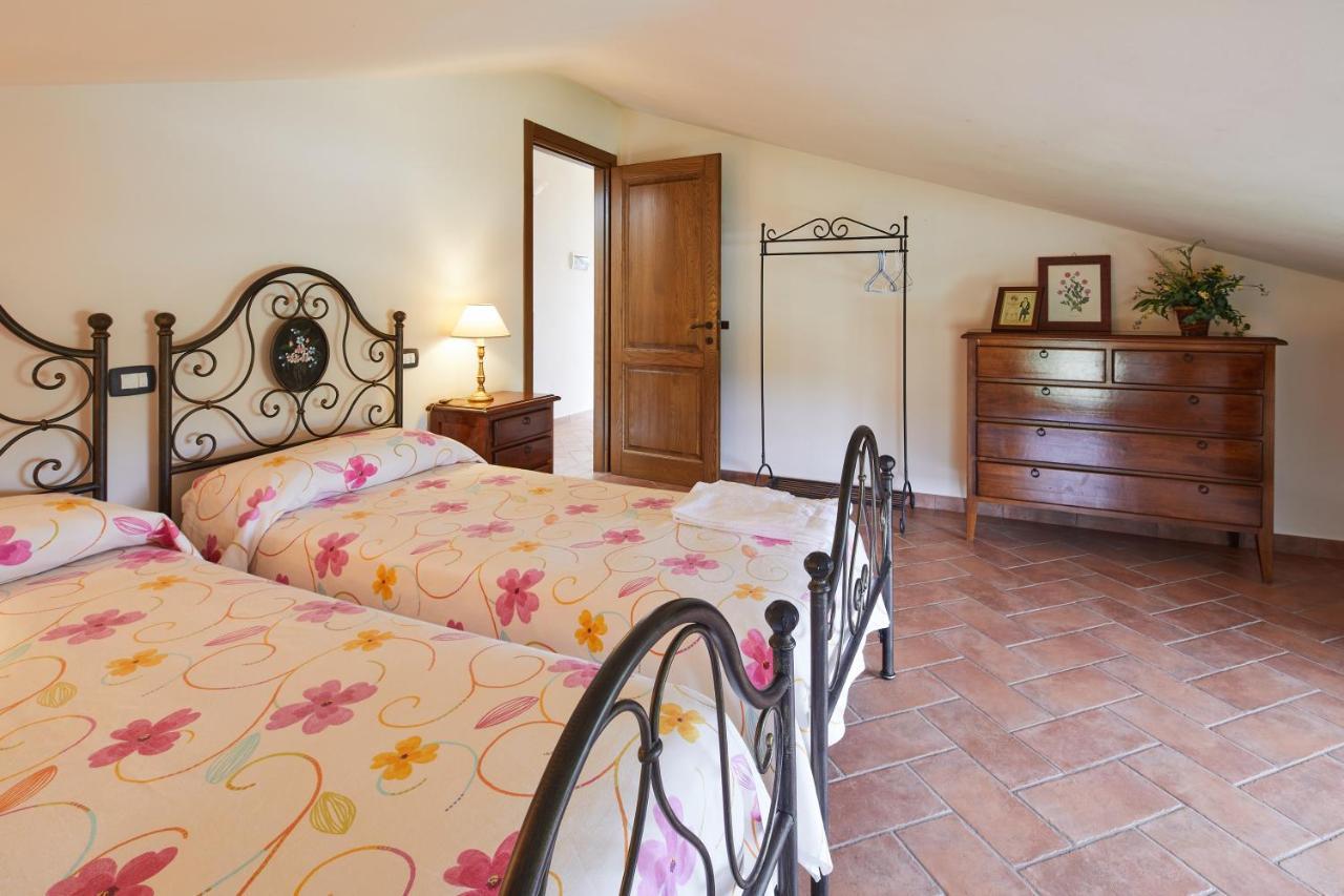 Relais La Cerreta Villa กัสติลโยเน เดล ลาโก ภายนอก รูปภาพ