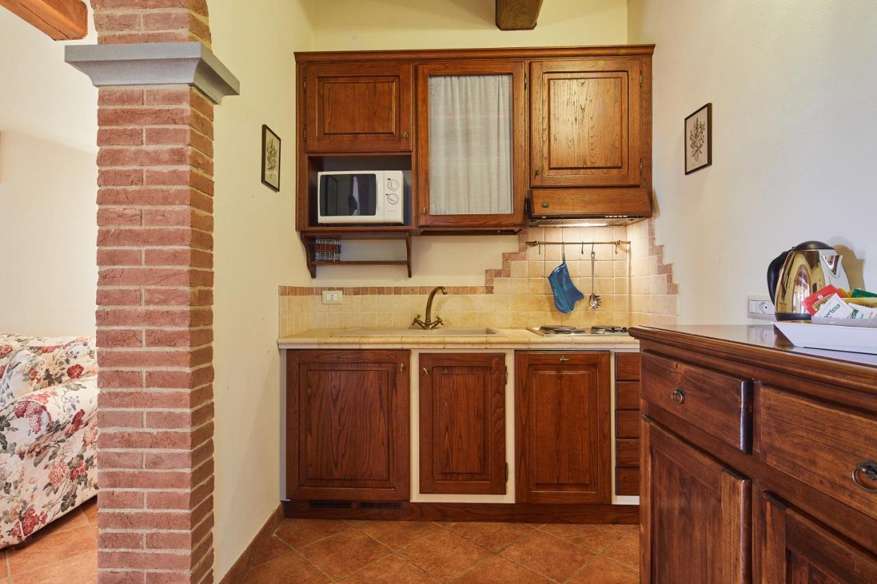 Relais La Cerreta Villa กัสติลโยเน เดล ลาโก ภายนอก รูปภาพ